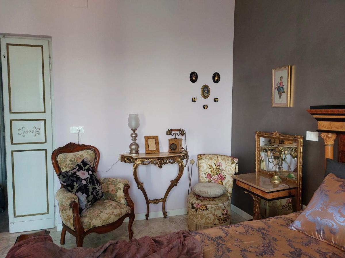 Bed And Breakfast La Pecora Rosa Sant'Omero Exterior photo